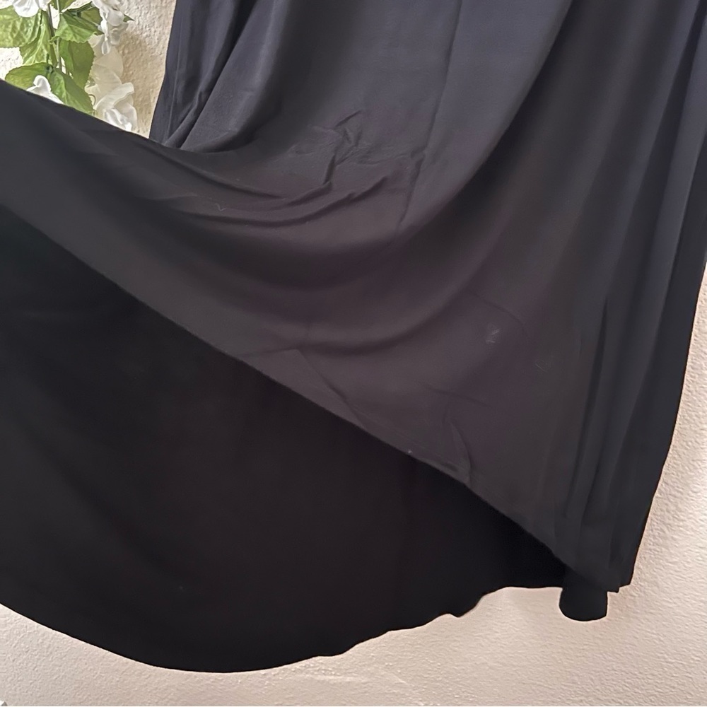 Amour Vert Black High Low Rayon Jersey Knit Maxi Skirt - Picture 5 of 6